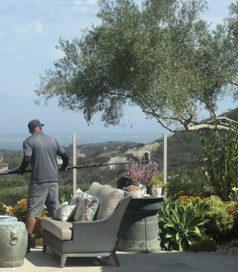 window cleaning orange county california